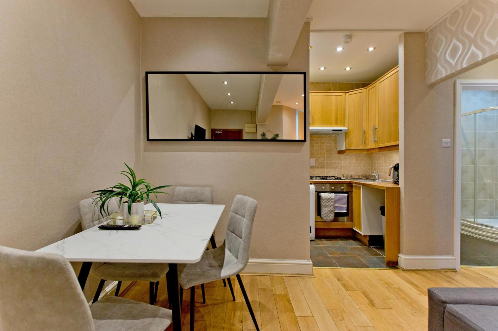 Imperial Earls Court Apartments London Exterior foto
